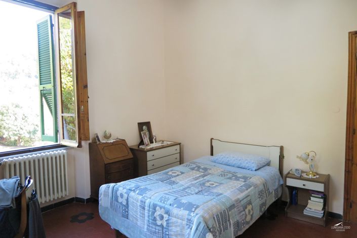 Image No.46-9 Bed Property for sale