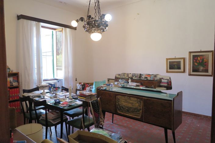 Image No.48-9 Bed Property for sale
