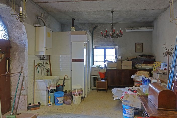 Image No.18-2 Bed Village House for sale