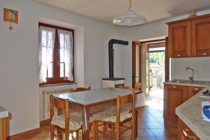 Image No.9-Propriété de 2 chambres à vendre à Tresana