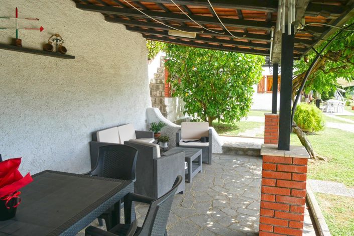 Image No.14-3 Bed Property for sale