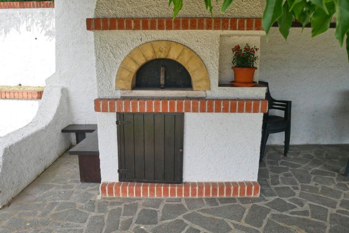Image No.16-3 Bed Property for sale