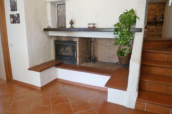 Image No.33-3 Bed Property for sale
