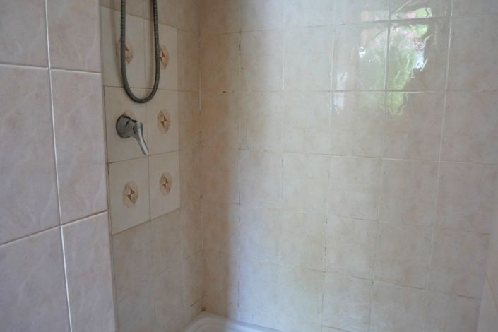 Image No.36-3 Bed Property for sale