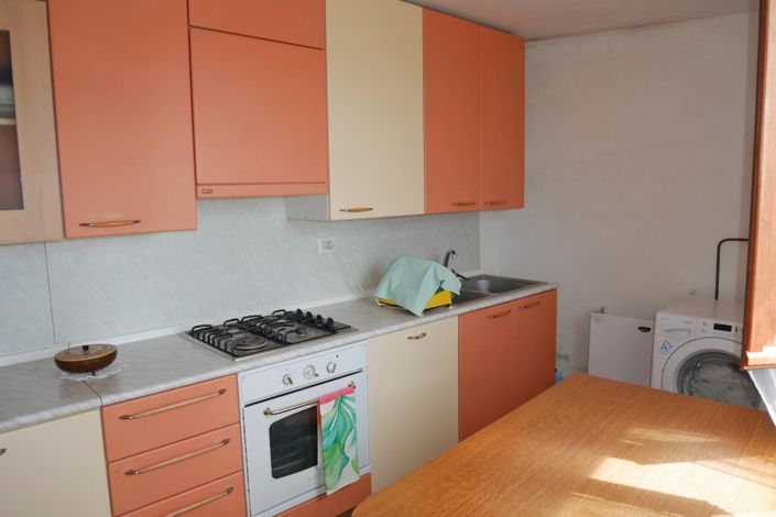 Image No.60-3 Bed Property for sale