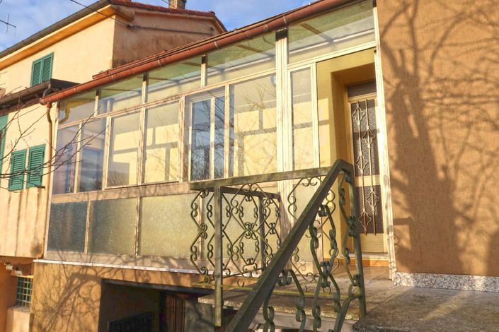 Image No.23-4 Bed Property for sale