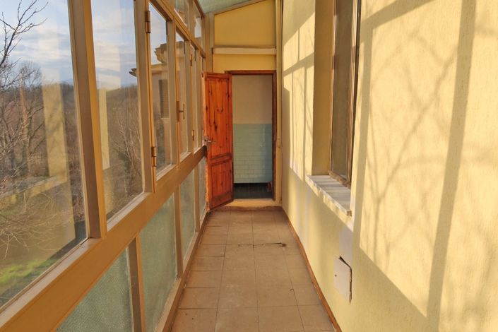 Image No.24-4 Bed Property for sale