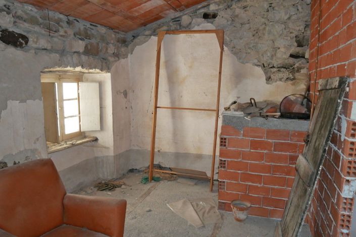 Image No.19-2 Bed Village House for sale