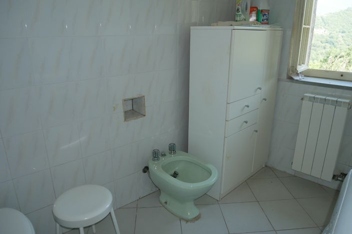Image No.10-3 Bed Village House for sale