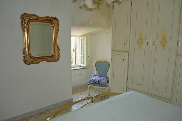 Image No.12-3 Bed Village House for sale