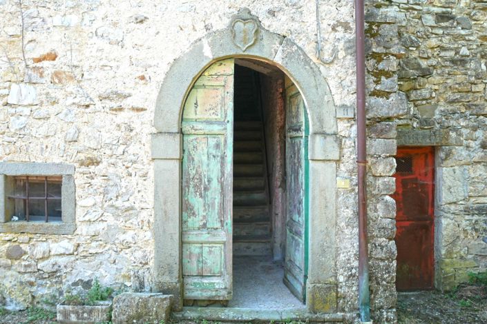 Image No.2-3 Bed Village House for sale