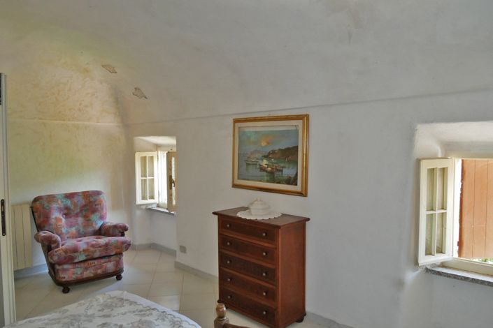 Image No.20-3 Bed Village House for sale