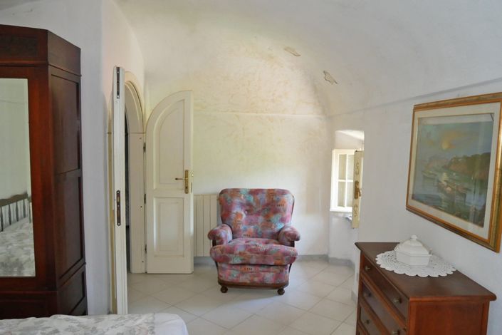 Image No.21-3 Bed Village House for sale