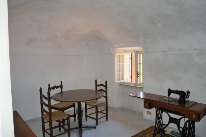 Image No.22-3 Bed Village House for sale