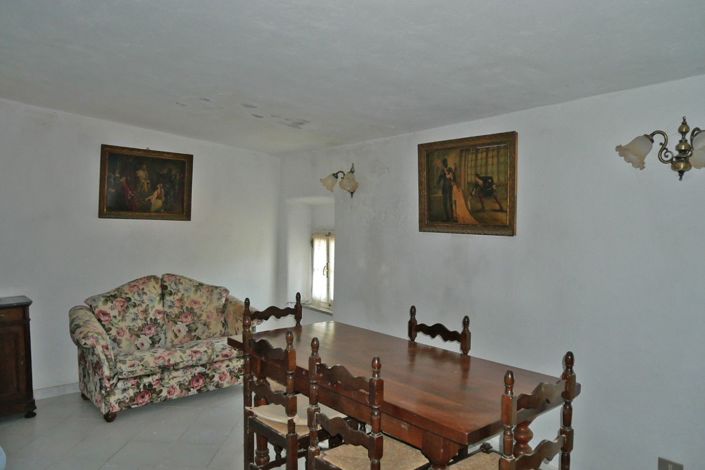 Image No.25-3 Bed Village House for sale