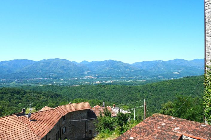Image No.30-3 Bed Village House for sale