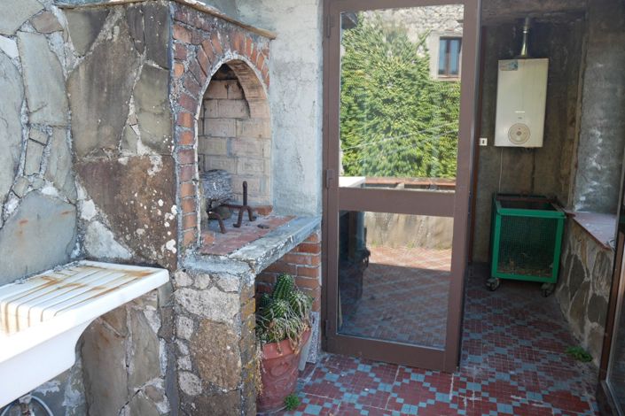 Image No.32-3 Bed Village House for sale