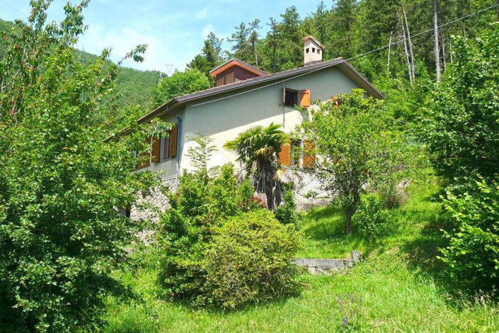 Image No.4-Propriété de 3 chambres à vendre à Fivizzano