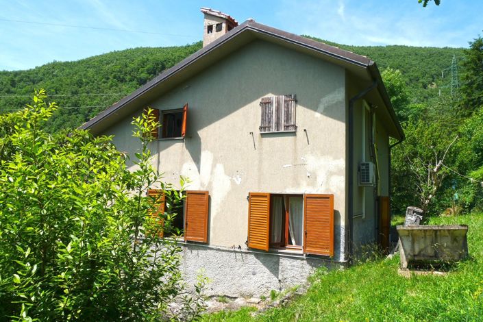 Image No.7-Propriété de 3 chambres à vendre à Fivizzano