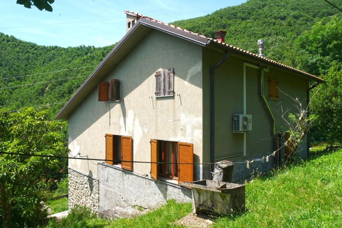 Image No.8-Propriété de 3 chambres à vendre à Fivizzano