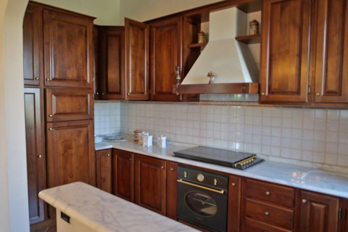 Image No.17-3 Bed Property for sale