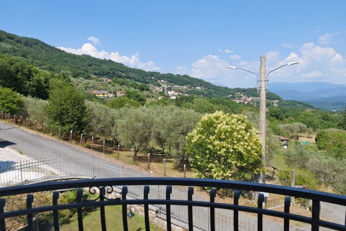 Image No.36-3 Bed Property for sale