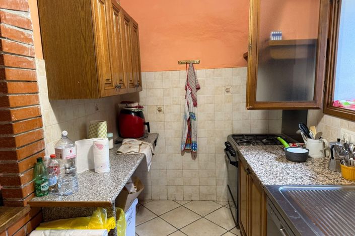 Image No.20-3 Bed Property for sale