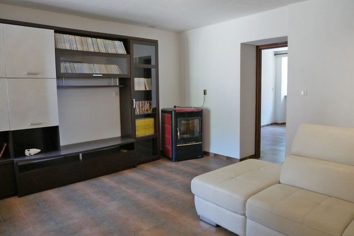 Image No.33-2 Bed Village House for sale