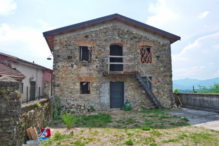 Image No.4-Propriété de 2 chambres à vendre à Fivizzano