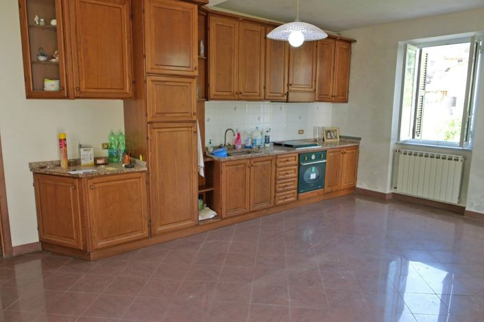 Image No.23-4 Bed Property for sale