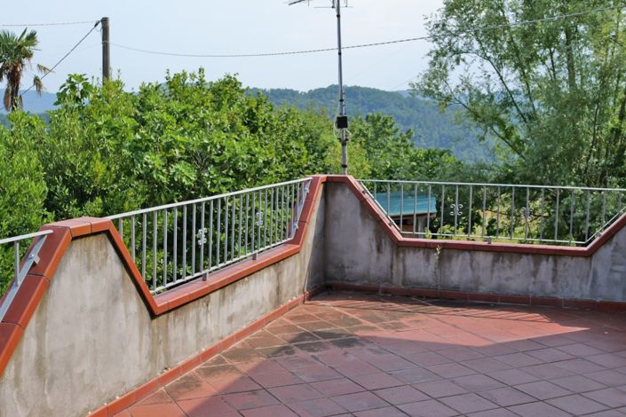 Image No.36-4 Bed Property for sale