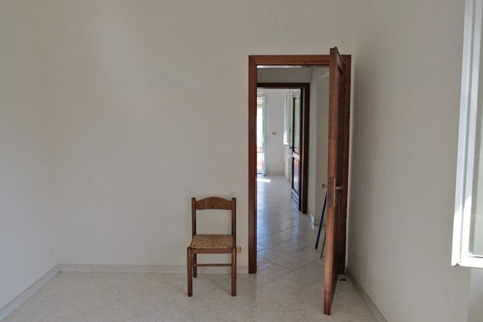 Image No.41-4 Bed Property for sale
