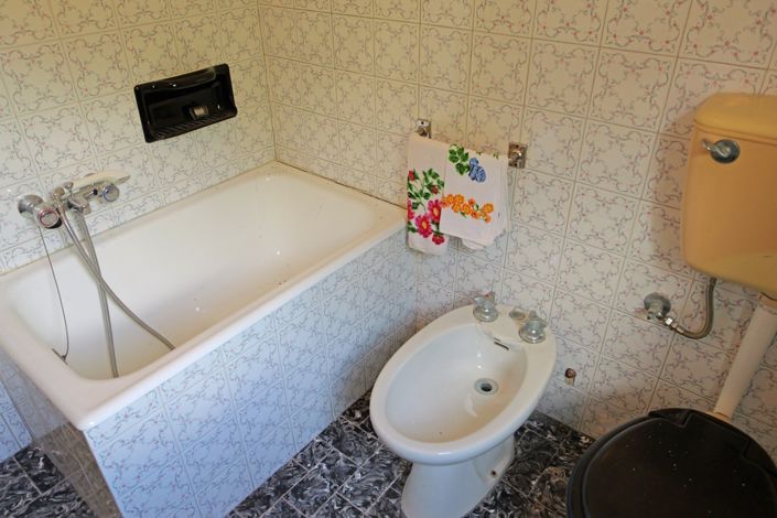 Image No.19-2 Bed Village House for sale