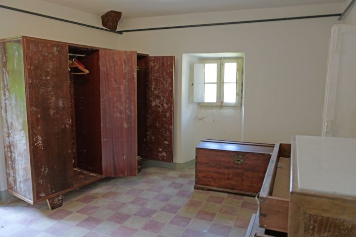 Image No.27-2 Bed Village House for sale