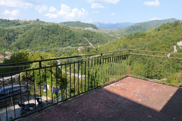 Image No.29-2 Bed Village House for sale