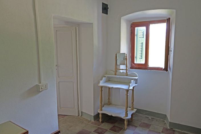 Image No.37-2 Bed Village House for sale