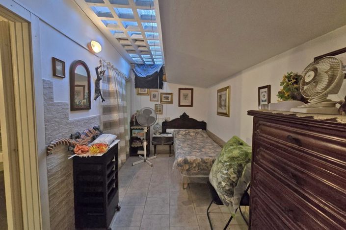 Image No.21-2 Bed Apartment for sale