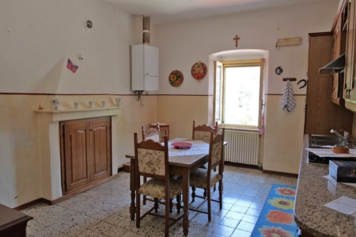 Image No.18-Appartement de 3 chambres à vendre à Bagnone