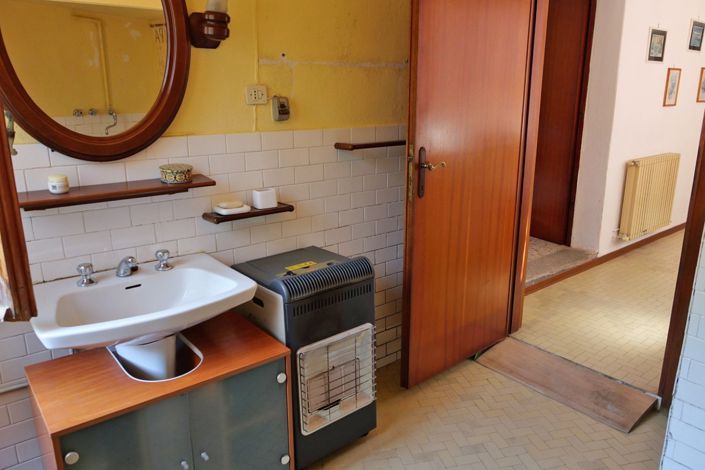 Image No.27-Appartement de 3 chambres à vendre à Bagnone
