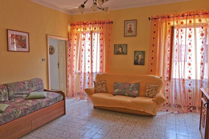Image No.6-Appartement de 3 chambres à vendre à Bagnone