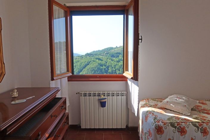 Image No.17-3 Bed Village House for sale