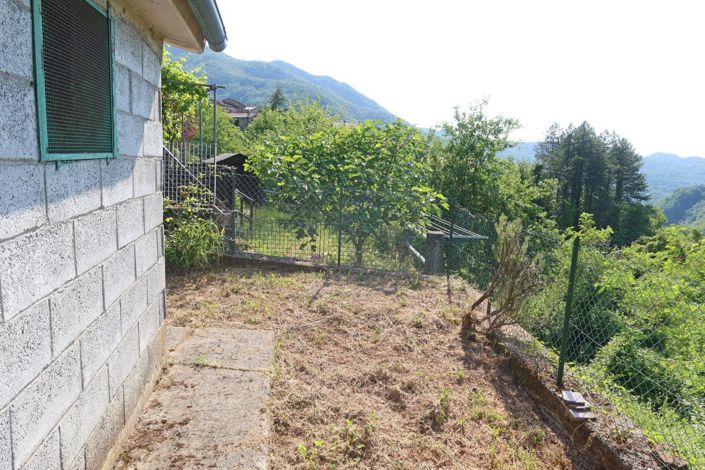 Image No.29-3 Bed Village House for sale