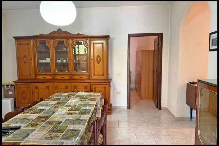 Image No.4-Propriété de 4 chambres à vendre à Villafranca in Lunigiana