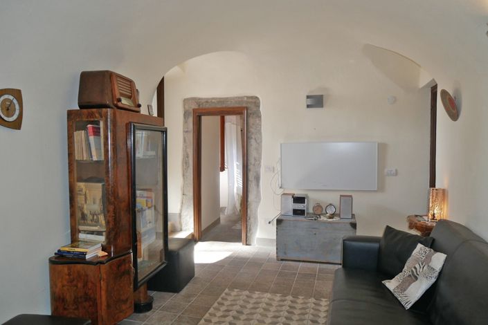 Image No.15-Maison de village de 1 chambre à vendre à Bagnone