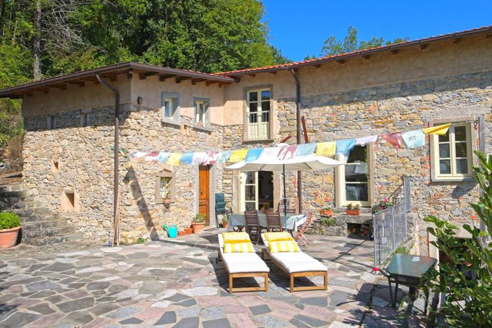 Image No.3-3 Bed Farmhouse for sale