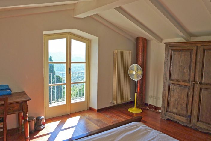 Image No.36-3 Bed Farmhouse for sale