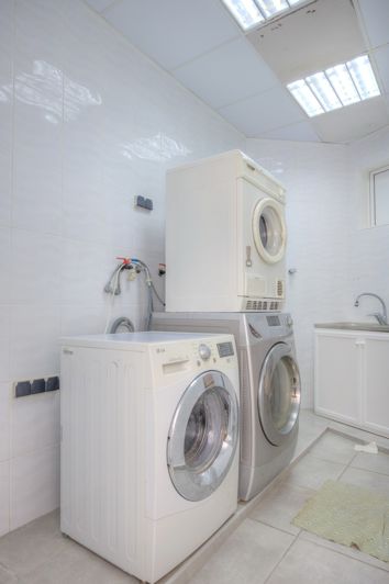 Image No.28-3 Bed Villa for sale