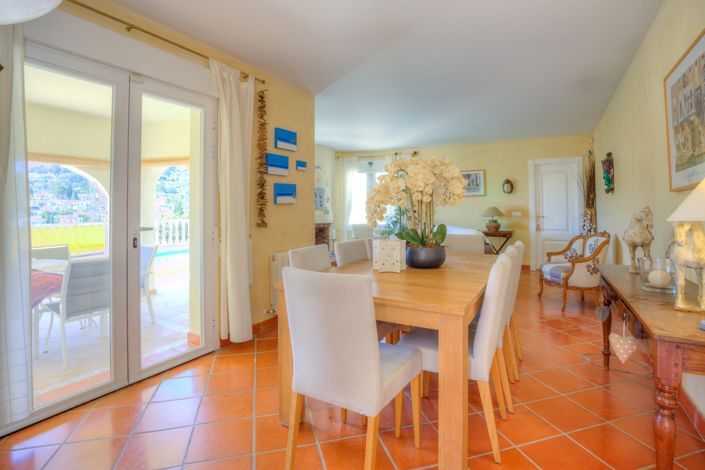 Image No.9-3 Bed Villa for sale