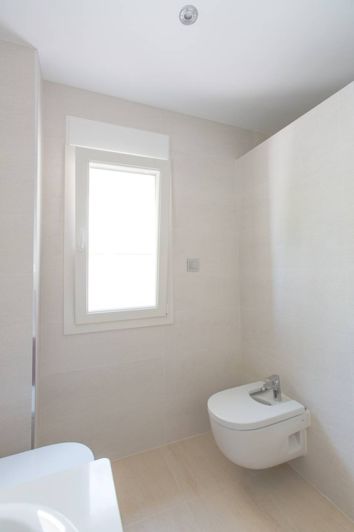 Image No.33-4 Bed Villa for sale