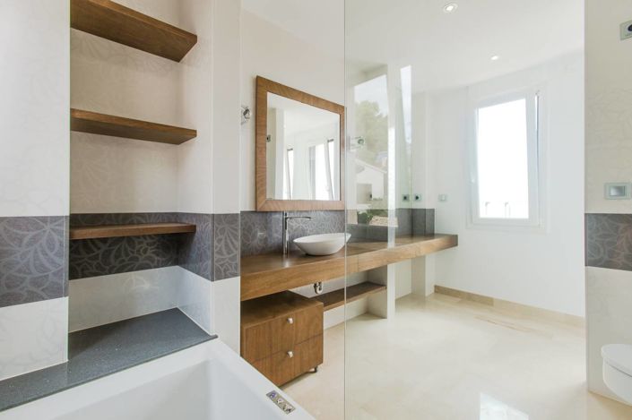 Image No.50-4 Bed Villa for sale